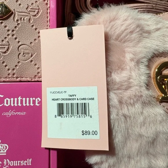 “SOLD” Juicy Couture Faux Fur Heart Crossbody Bag Taffy Pink Wallet Gift Set - Picture 5 of 11